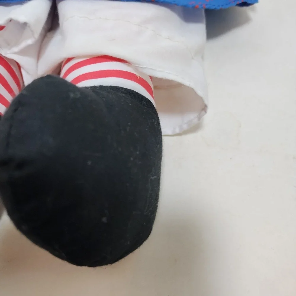 Raggedy Ann Russ Applesauce Brand 16 Inch Plush Stuffed Doll‎ Yarn Hair